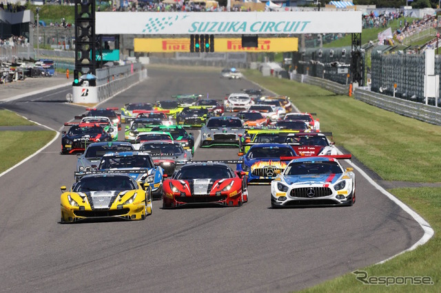 2018年の鈴鹿10時間耐久レース。