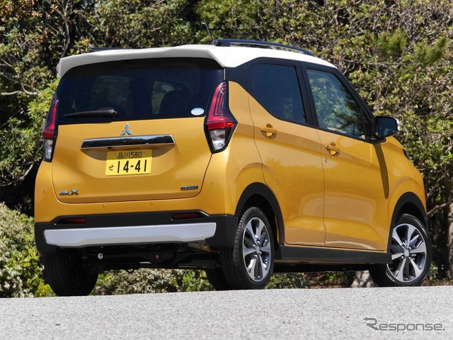 三菱 ekクロス(ターボ 4WD)