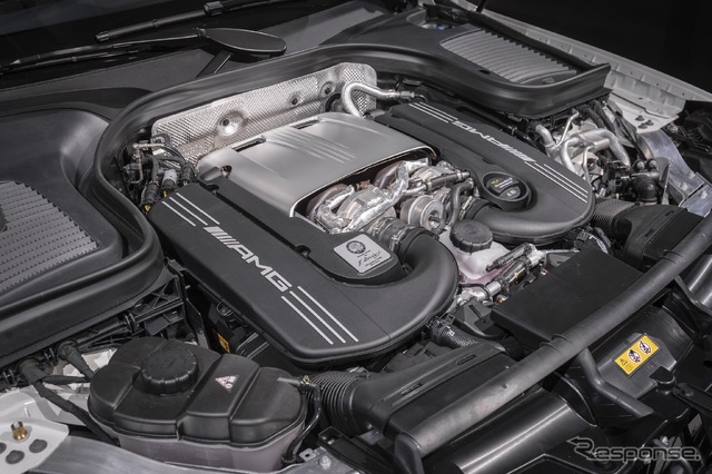 メルセデスAMG GLC63 4MATIC+ 改良新型(ニューヨークモーターショー2019)