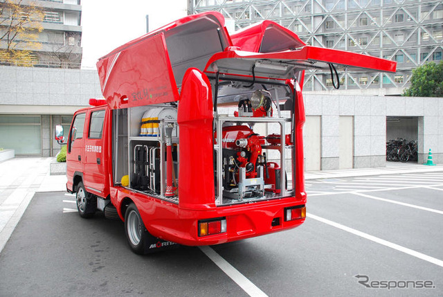 多機能型消防車、登場…消防団に助っ人