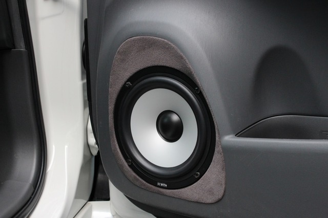 car audio newcomer! トヨタ プリウス(オーナー:渋江恵一さん) by Garage A 前編