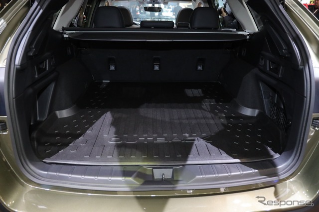 スバル アウトバック 新型(ニューヨークモーターショー2019)