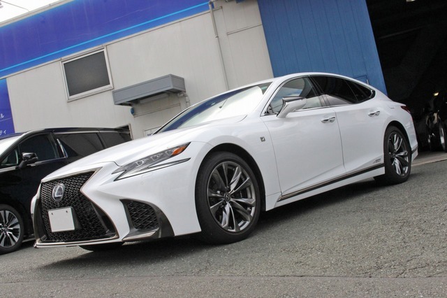 カスタム・オーディオマシン SpecialFeature!! LEXUS LS500h(オーナー・太田浩史さん) by レジェーラ 後編