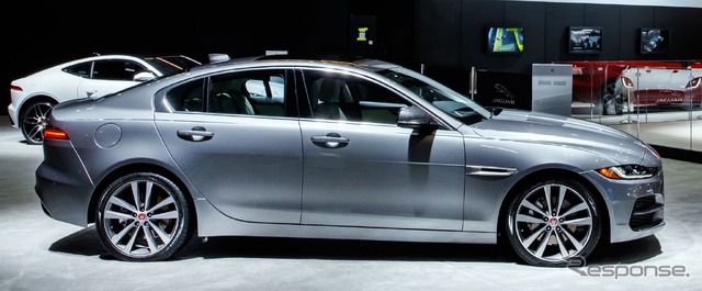 ジャガー XE 改良新型(ニューヨークモーターショー2019)