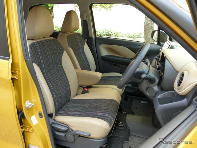 三菱 ekクロス(T 4WD)