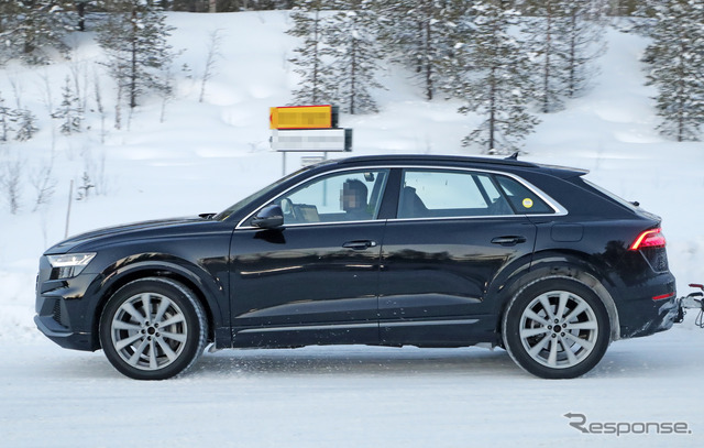 アウディ Q8 PHEV スクープ写真