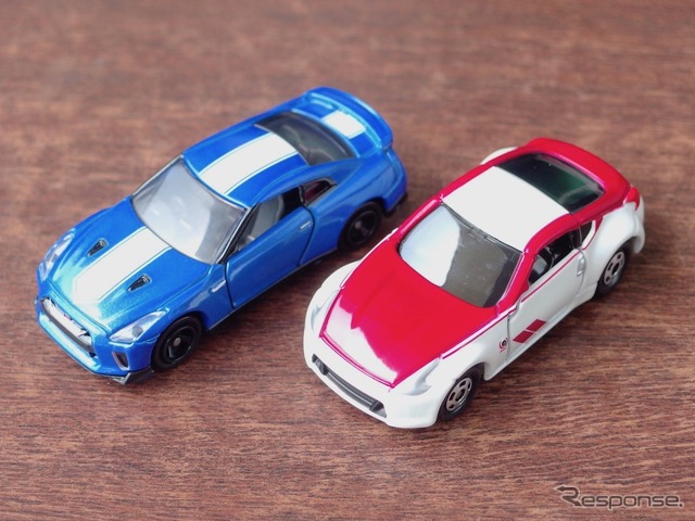 トミカ日産 フェアレディZ 50thアニバーサリー(赤×白)&GT-R 50thアニバーサリー(青)