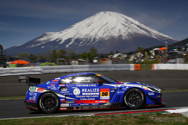 こちらはGT300クラスのポール獲得車、#56 GT-R。