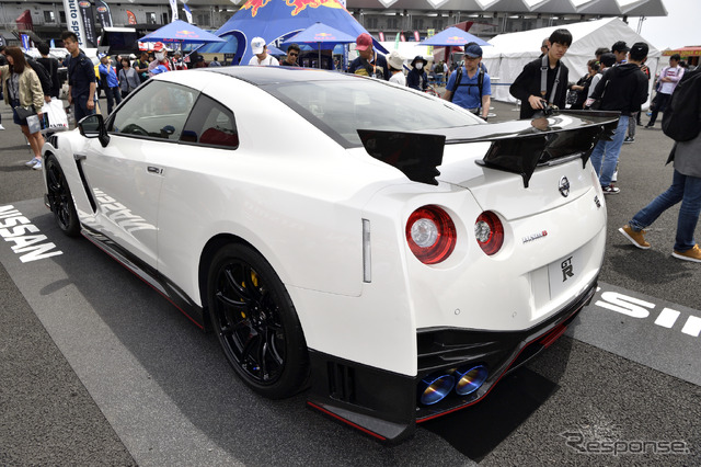 GT-R NISMO 2020年モデル