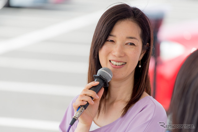 まるも亜希子さん(筑波サーキット・カーフェスティバル2019)