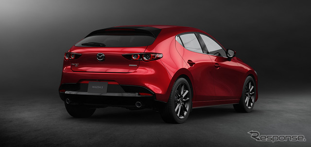 新型 マツダ3(北米仕様)