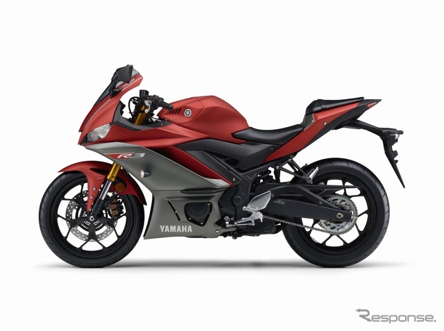 YZF-R3 ABS（マットレッド）