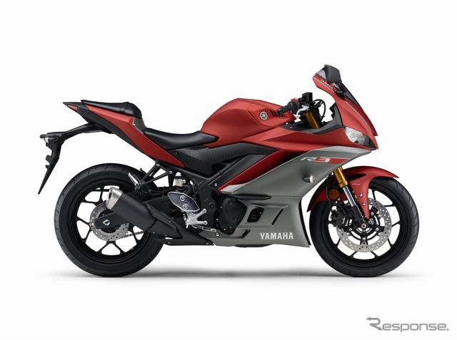 YZF-R3 ABS（マットレッド）