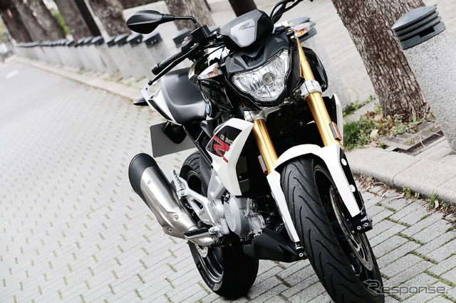 BMW G310R