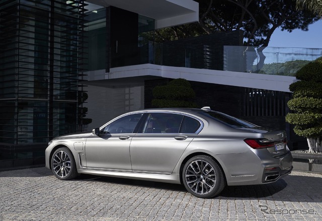 BMW 7シリーズ 新型(745Le xDrive)