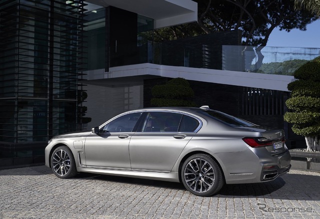 BMW 7シリーズ 新型（745Le xDrive）