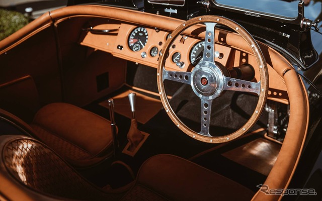 フルレストアされたジャガー XK120(1954年製)