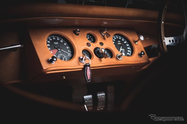 フルレストアされたジャガー XK120(1954年製)