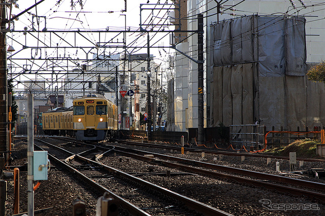 連続立体交差工事がすすむ東村山駅とその周辺