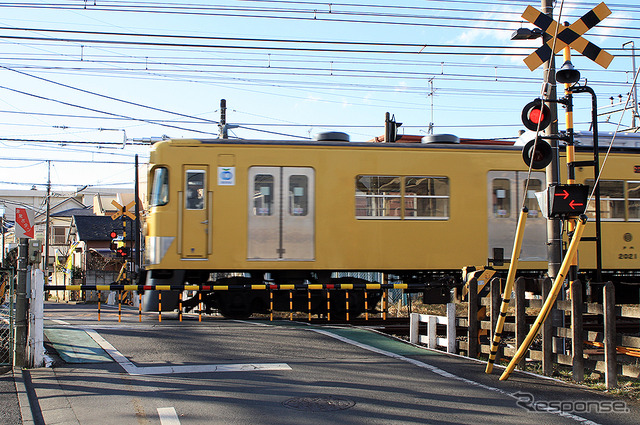 連続立体交差工事がすすむ東村山駅とその周辺