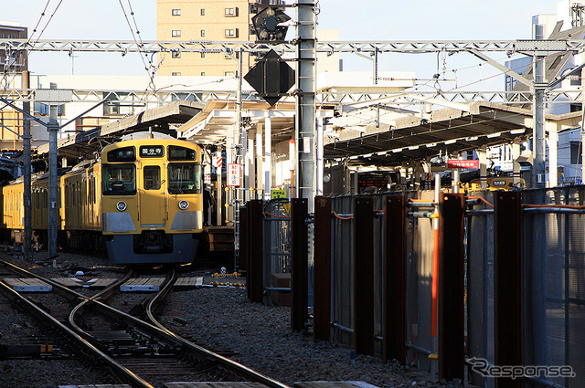 連続立体交差工事がすすむ東村山駅とその周辺