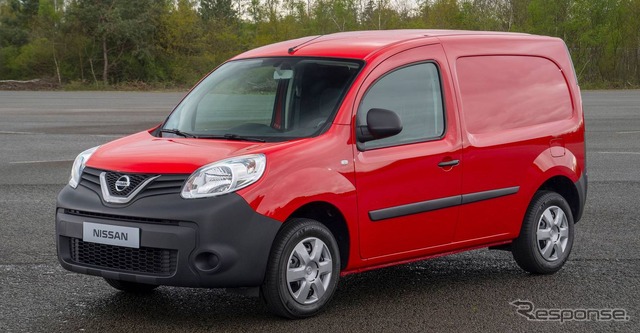 日産 NV250