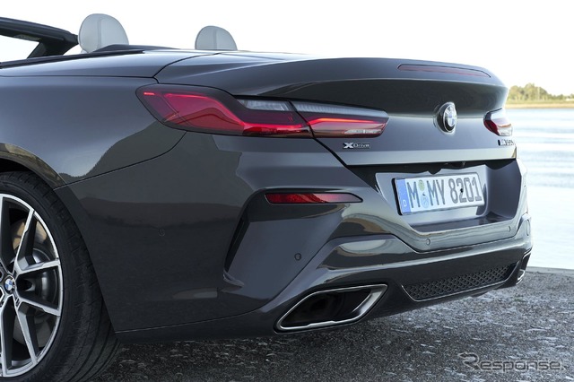 BMW 8シリーズコンバーチブル(M850i xDriveコンバーチブル)