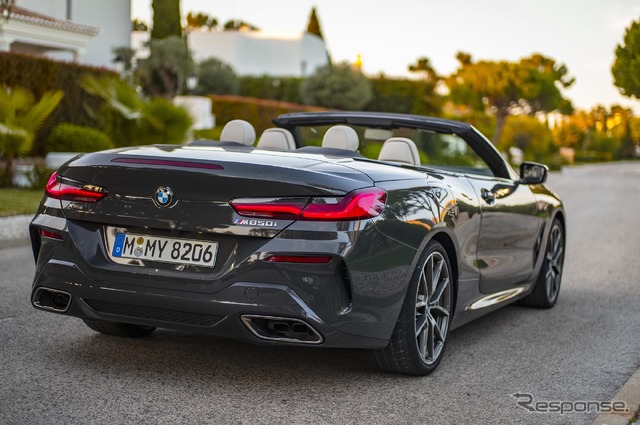 BMW 8シリーズコンバーチブル(M850i xDriveコンバーチブル)
