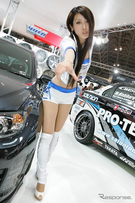 【東京オートサロン08】コンパニオン写真蔵…レイズ その2