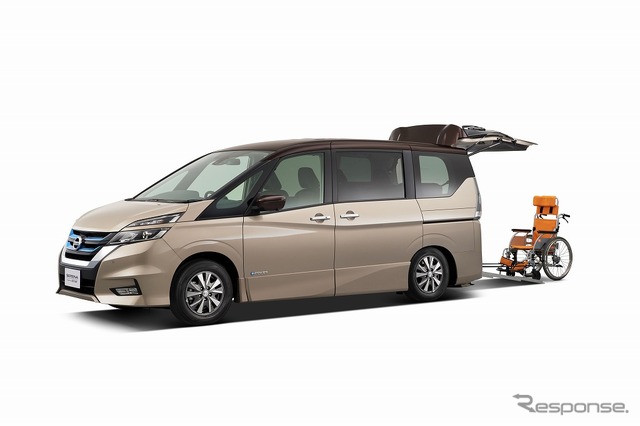 日産 セレナ e-POWER チェアキャブ スロープタイプ