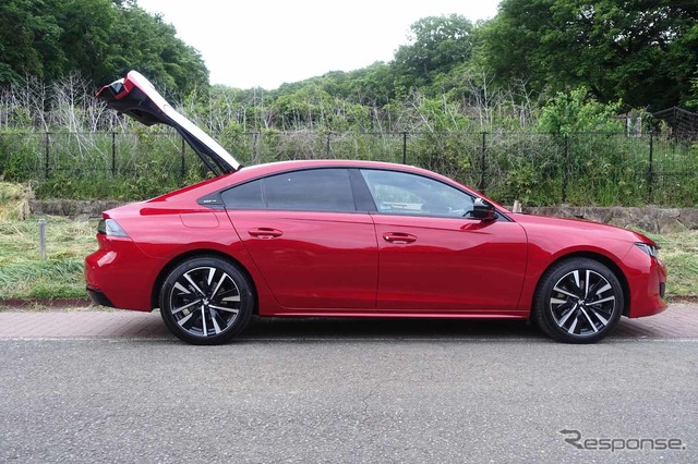 プジョー 508 新型(GT BlueHDi)