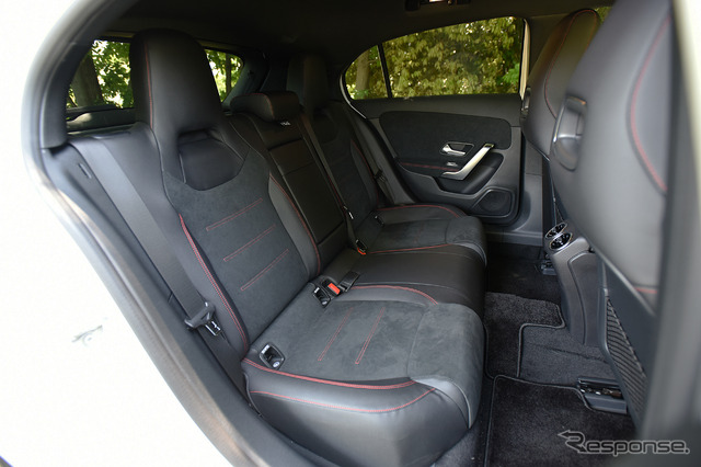 新型 メルセデスベンツ Aクラス ディーゼル(A200d)
