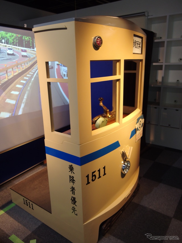 横浜市電保存館のフォトスポット子供向け制服貸し出しもある。(はたらくのりものコレクション2019)