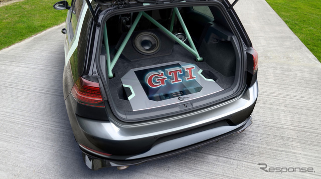 VW ゴルフ GTI オーロラ