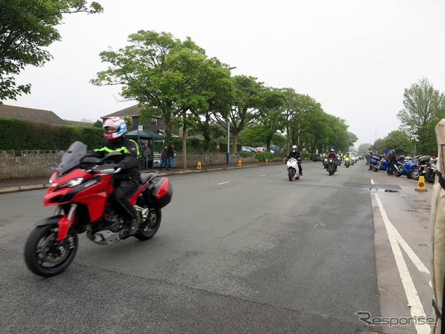 本来ならここからレースがスタートするはずなのだが(マン島TTレース2019)
