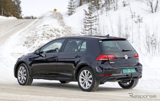 VW 謎の新型プロトタイプ(スクープ写真)
