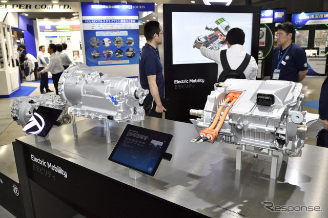 ZFブース(人とくるまのテクノロジー展2019横浜)