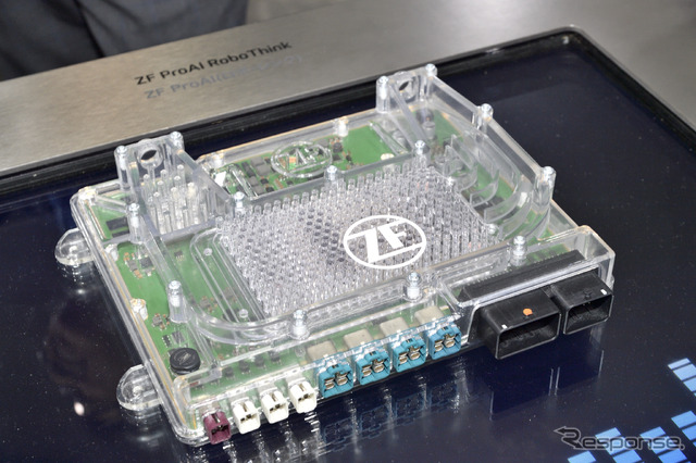 ZFブース(人とくるまのテクノロジー展2019横浜)