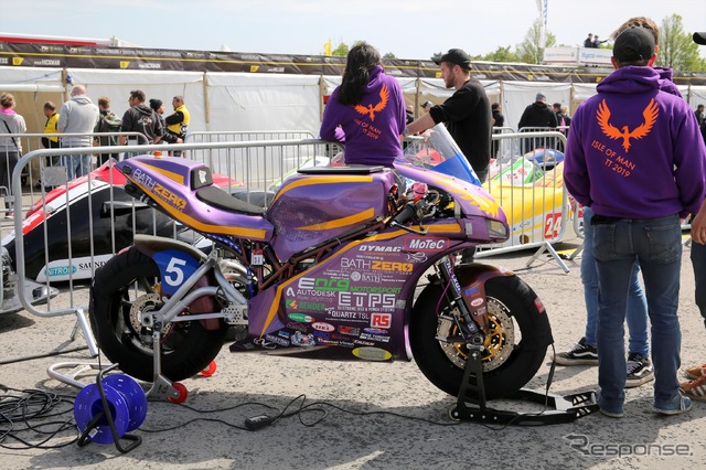 ライダーが直前のプラクティス走行から帰ってこなかったため出走できなかったバース大学(マン島TTレース2019)