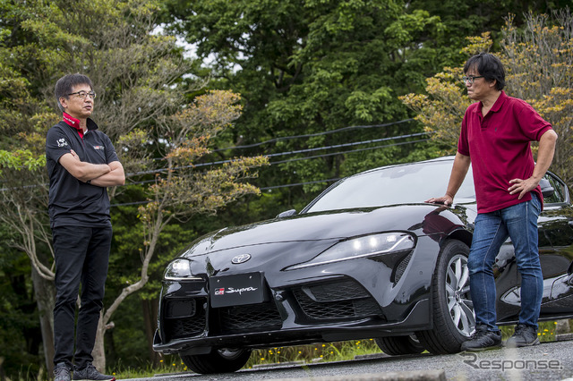 トヨタ スープラ 新型チーフエンジニア多田哲哉氏（左）と諸星陽一氏