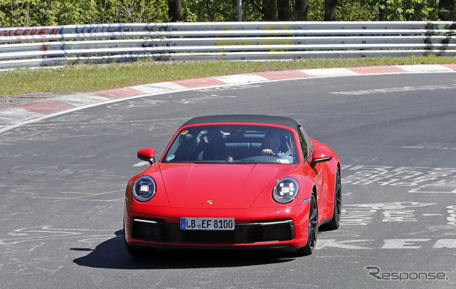 ポルシェ 911タルガ4 GTS 新型　スクープ写真