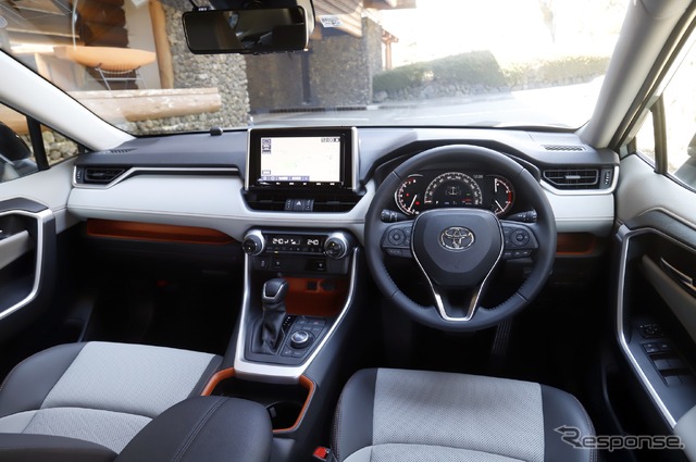 トヨタ RAV4 新型