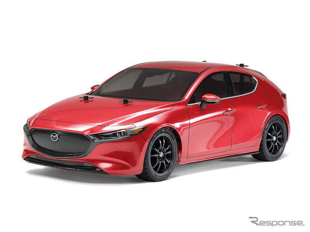 タミヤ・マツダ MAZDA3（TT-02シャーシ）