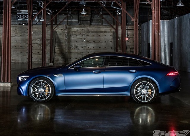メルセデス AMG GT4ドアクーペ 63 S 4MATIC+(参考画像)