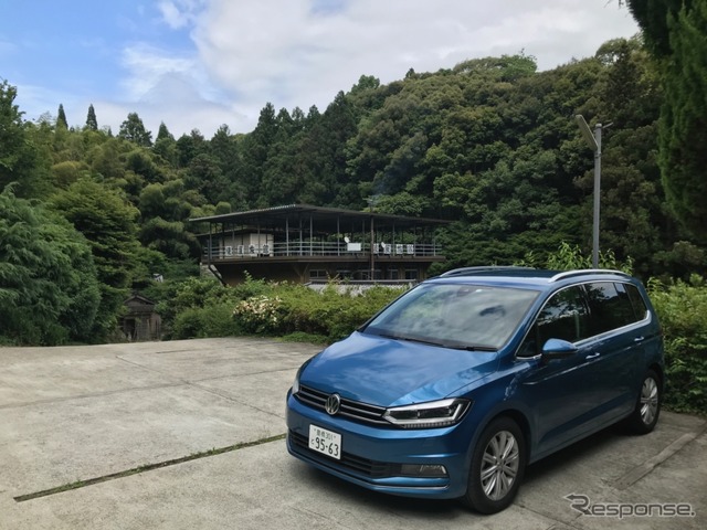 せっかくなので飲泉だけではなく、入浴も、と、俵屋旅館を訪れた。