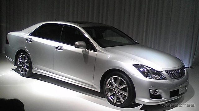 【トヨタ クラウン 新型発表】フルモデルチェンジ、ハイブリッドも設定
