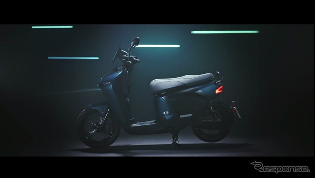 ヤマハの新型電動スクーター「EC-05」ティザー動画スクリーンショット