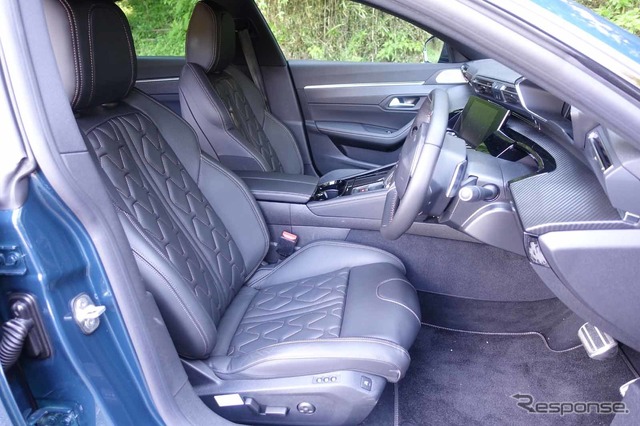 プジョー 508 新型(GTライン)