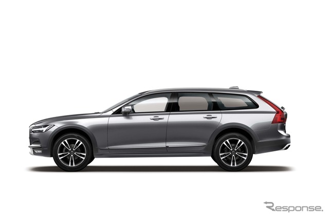 V90クロスカントリー D4 AWD ノルディック エディション（オスミウムグレーメタリックｘブロンド）