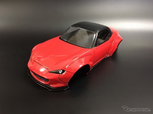 1/10スケールRCカー用ボディ「PANDEM MAZDA ROADSTER」